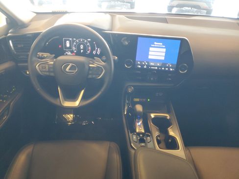 Used 2024 Lexus NX 250 FWD image 14