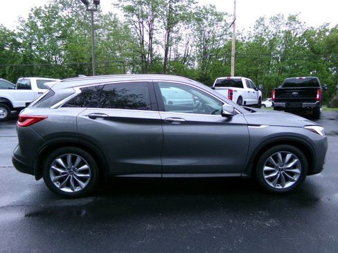Used 2019 INFINITI QX50 Essential w/ Premium Heat Package AWD/4WD image 10