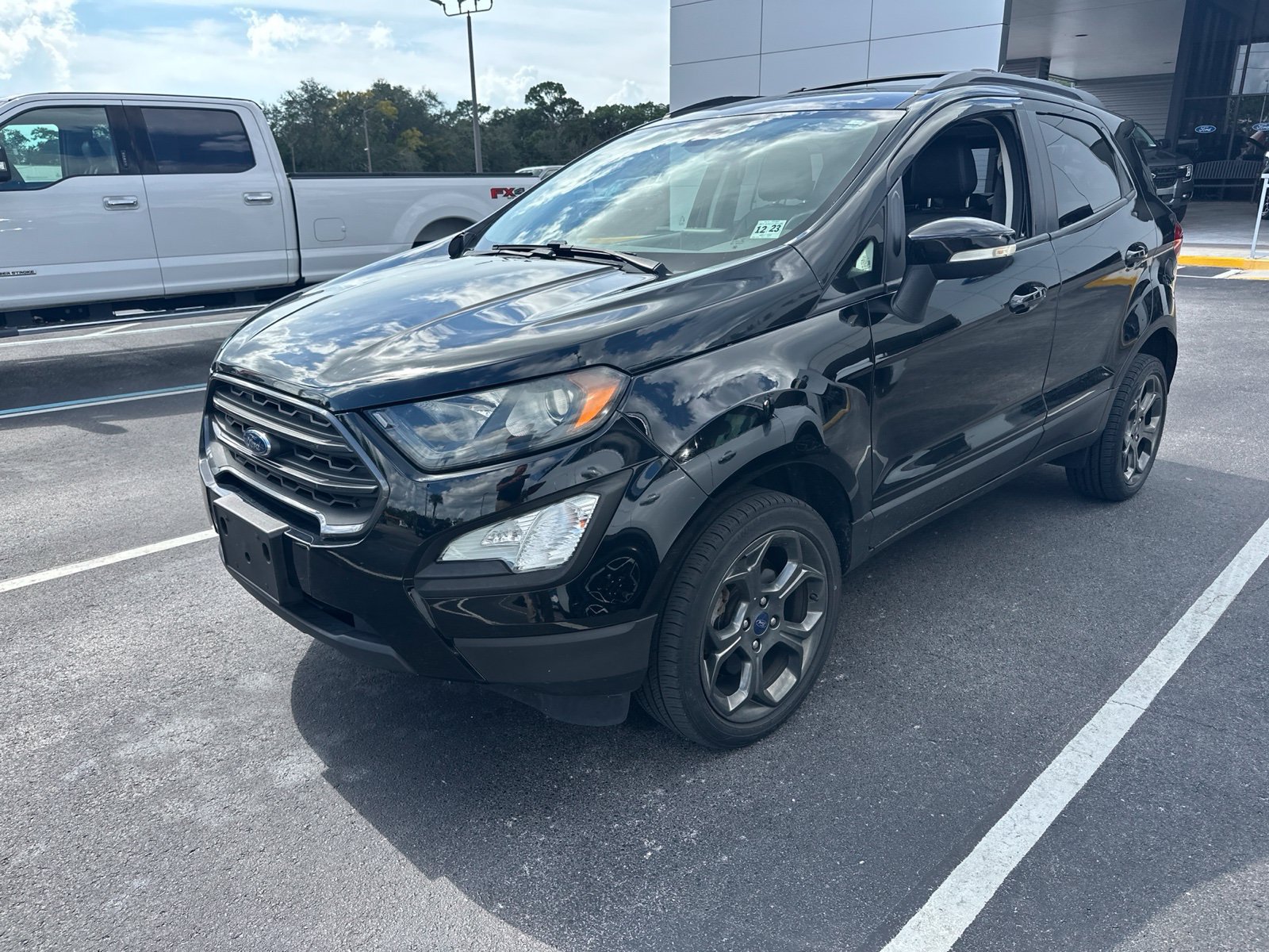 Used 2018 Ford EcoSport SES w/ Interior Protection Package AWD/4WD image 3