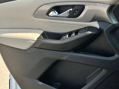 Certified 2023 Chevrolet Traverse LS w/ Safety Package FWD image 20