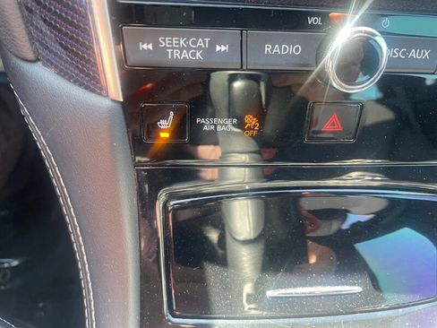 Used 2018 INFINITI Q60 Red Sport 400 w/ Sensory Package 3.0T Sport image 13