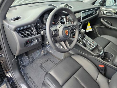 New 2026 Porsche Macan S AWD/4WD image 4
