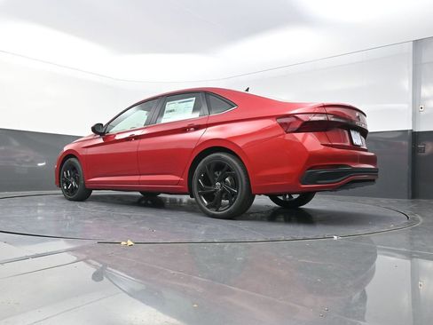 New 2026 Volkswagen Jetta SE FWD image 25