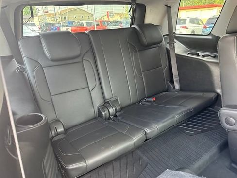Used 2018 Chevrolet Tahoe LT AWD/4WD image 16