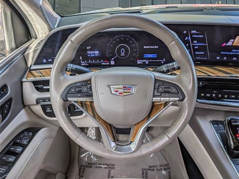 Certified 2022 Cadillac Escalade Premium Luxury Platinum image 21