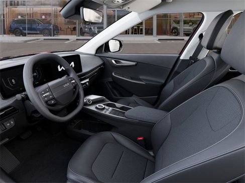 New 2025 Kia EV6 Light w/ Light LR Technology Package image 17
