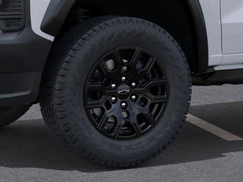 New 2026 Chevrolet Colorado Trail Boss AWD/4WD image 9