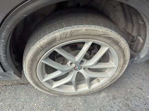 Used 2018 Alfa Romeo Stelvio Ti Sport AWD/4WD image 21