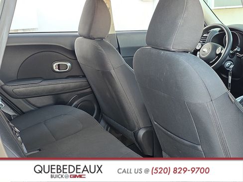 Used 2014 Kia Soul FWD image 21