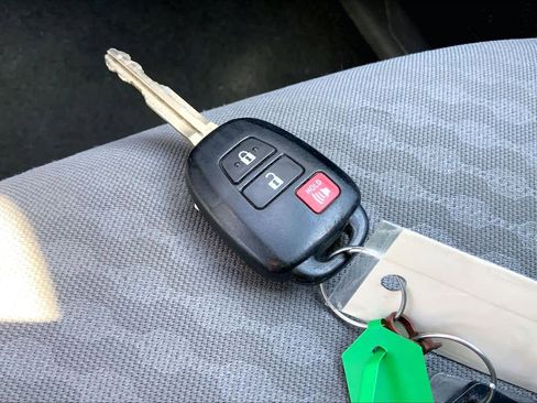 Used 2023 Toyota Tacoma SR5 image 14