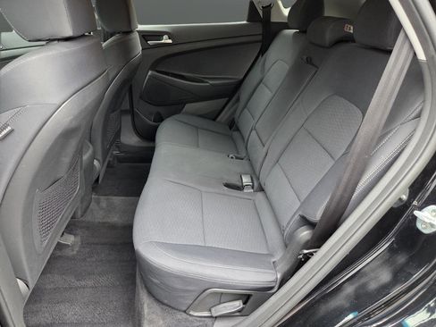Used 2019 Hyundai Tucson SE AWD/4WD image 12