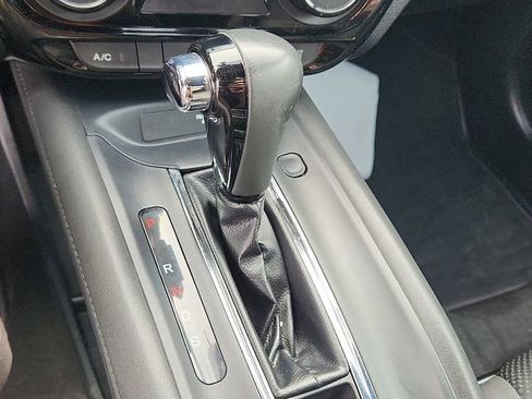 Certified 2022 Honda HR-V Sport image 14