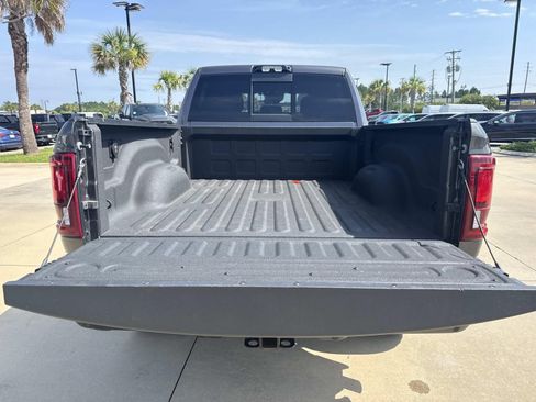 Used 2025 RAM 2500 Big Horn AWD/4WD image 8