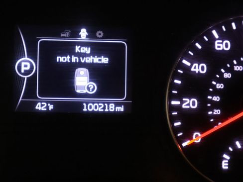 Used 2016 Kia Optima EX image 36