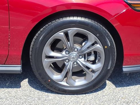 Used 2023 Honda Accord EX image 4
