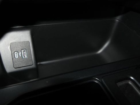 Used 2023 Ford F150 XLT w/ Equipment Group 302A High image 20