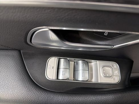 Used 2022 Mercedes-Benz GLE 350 image 12