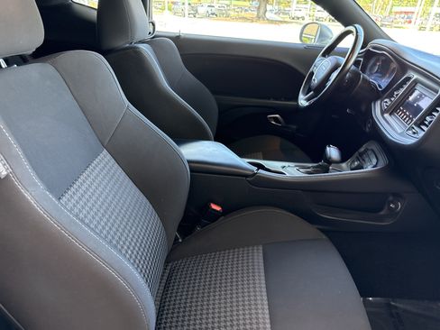 Used 2023 Dodge Challenger GT w/ Blacktop Package RWD image 31
