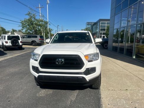 Used 2021 Toyota Tacoma SR w/ SR Convenience Package AWD/4WD image 8
