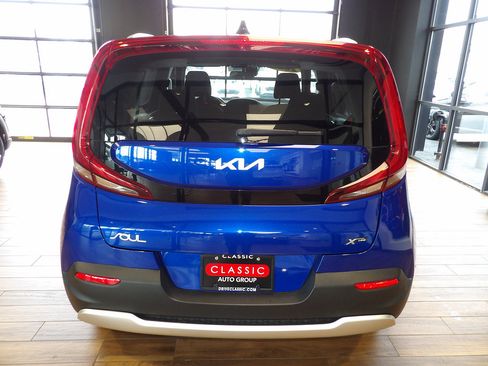 Used 2022 Kia Soul X-Line FWD image 7