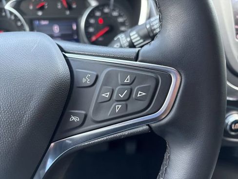 Used 2024 Chevrolet Equinox LT image 24