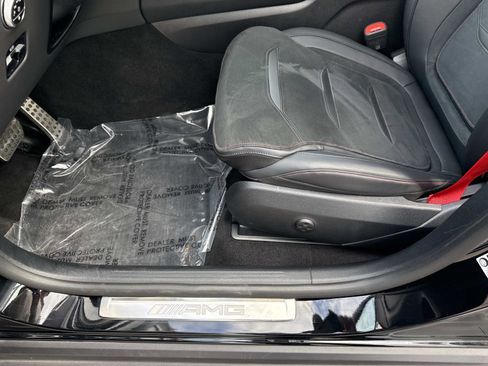 Used 2025 Mercedes-Benz GLC 43 AMG GLC 43 AMG image 21