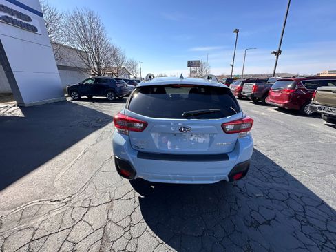 Used 2021 Subaru Crosstrek 2.5i Limited w/ Moonroof Package 2 image 4