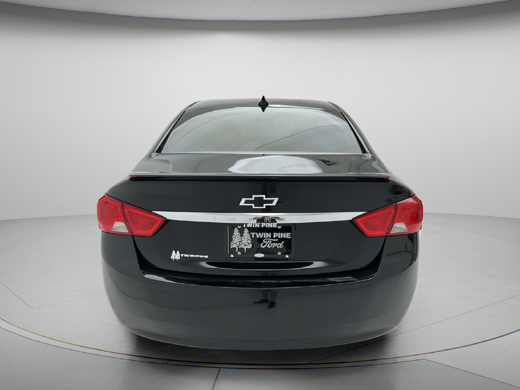 Used 2015 Chevrolet Impala LT FWD image 7