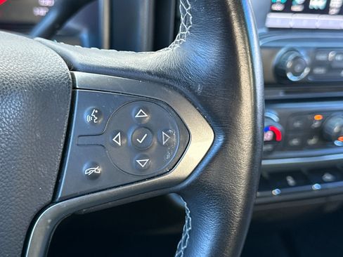 Used 2018 Chevrolet Silverado 1500 LT w/ LT Eassist Package image 36