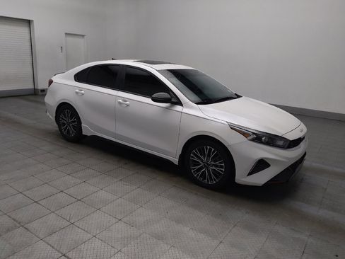 Used 2024 Kia Forte GT-Line w/ GT-Line Premium Package image 11