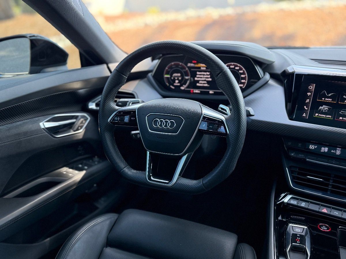Used 2023 Audi e-tron GT Premium Plus w/ Performance Package AWD/4WD image 22