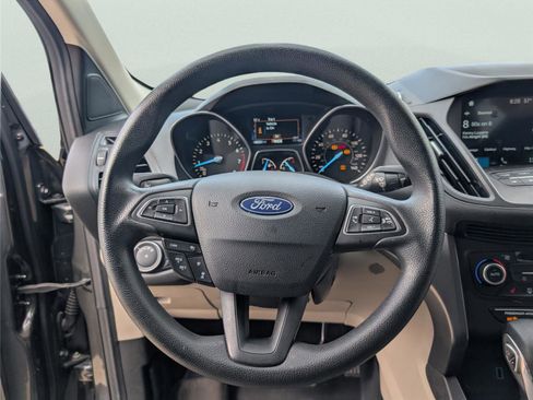 Used 2019 Ford Escape SE image 21