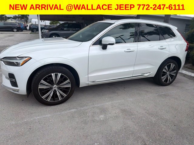 Used 2022 Volvo XC60 B5 Inscription w/ Protection Package Premier FWD image 2