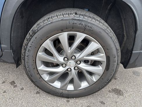 Used 2026 Buick Enclave Preferred AWD/4WD image 17