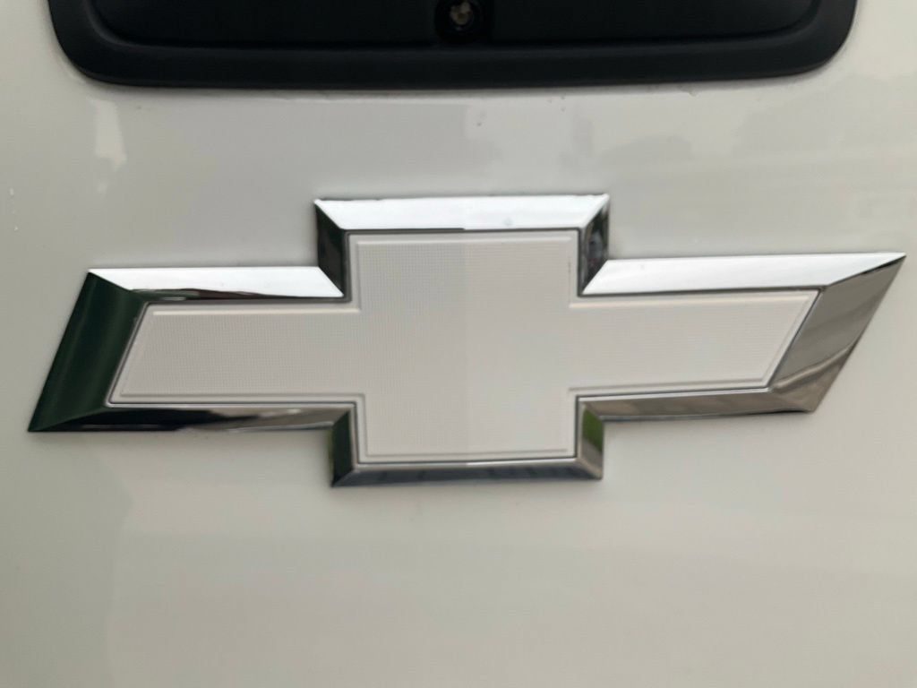 Used 2017 Chevrolet Colorado Z71 AWD/4WD image 37