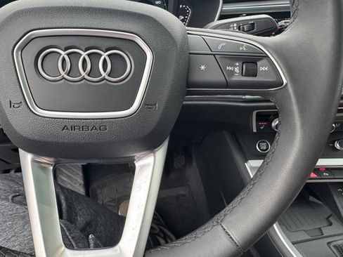 Certified 2025 Audi Q3 2.0T Premium w/ Convenience Package image 24
