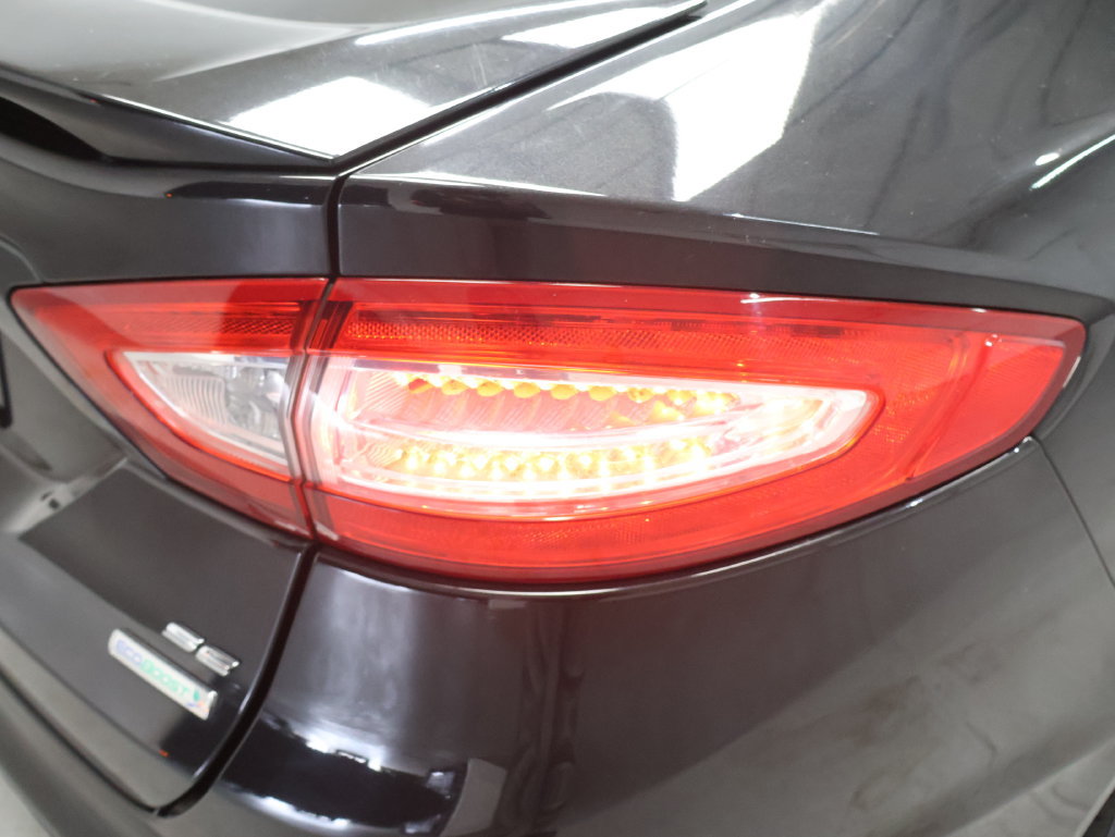 Used 2013 Ford Fusion SE FWD image 30