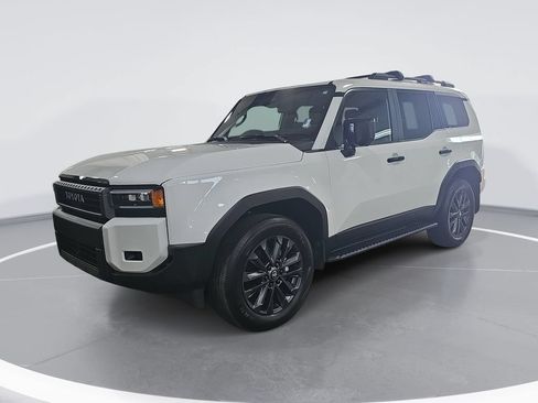 Used 2025 Toyota Land Cruiser w/ Premium Package AWD/4WD image 9