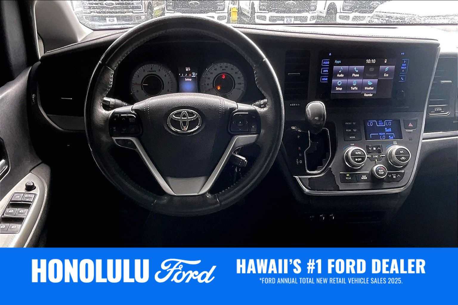 Used 2016 Toyota Sienna SE FWD image 14