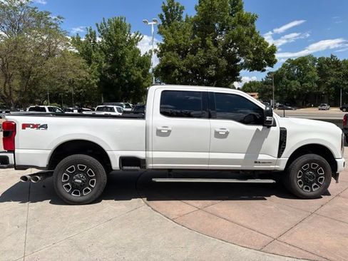 Used 2025 Ford F350 Platinum w/ FX4 Off-Road Package AWD/4WD image 13