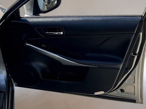 Used 2014 Lexus IS 250 AWD w/ Premium Package image 27