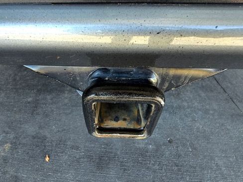 Used 2023 GMC Canyon Denali image 26