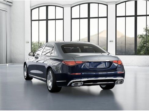Certified 2024 Mercedes-Benz Maybach S 680 4MATIC image 27