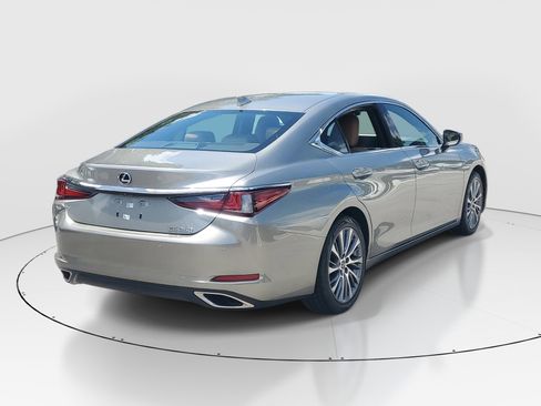 Used 2021 Lexus ES 350 w/ Premium Package FWD image 7