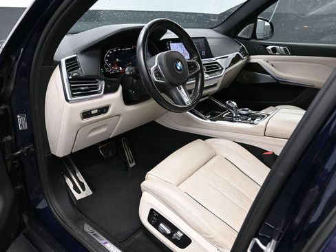 Used 2020 BMW X5 M50i w/ Executive Package AWD/4WD image 4