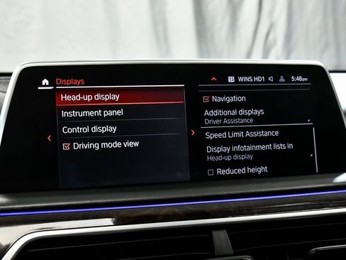 Used 2022 BMW 750i xDrive w/ Executive Package image 42