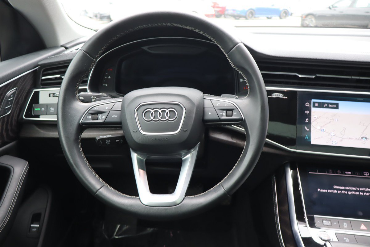Used 2023 Audi Q8 Premium Plus AWD/4WD image 14