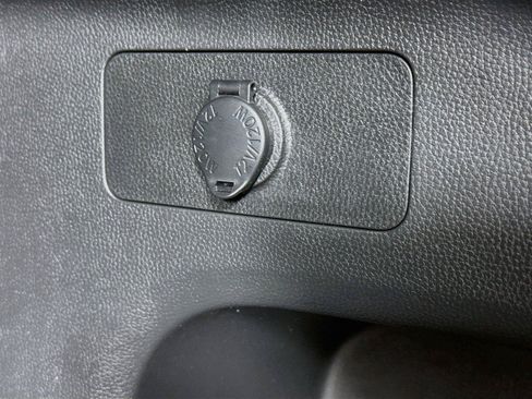Certified 2024 Toyota RAV4 XLE AWD/4WD image 38