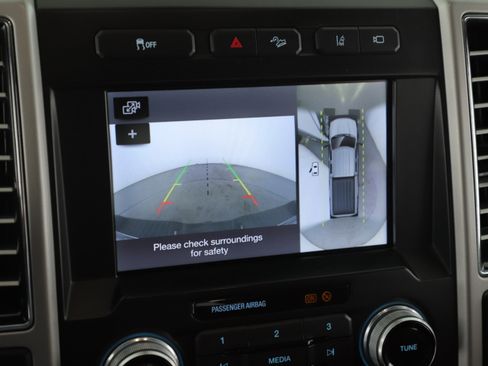 Used 2019 Ford F250 King Ranch w/ King Ranch Ultimate Package image 16