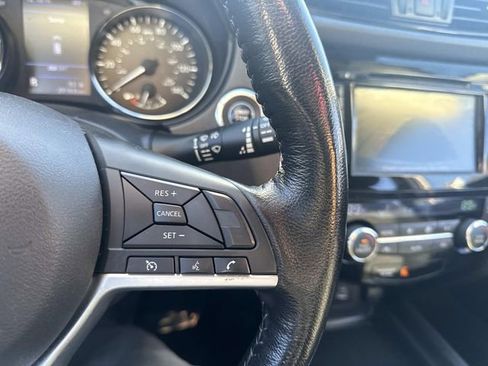 Used 2020 Nissan Rogue Sport SV w/ All-Weather Package image 31